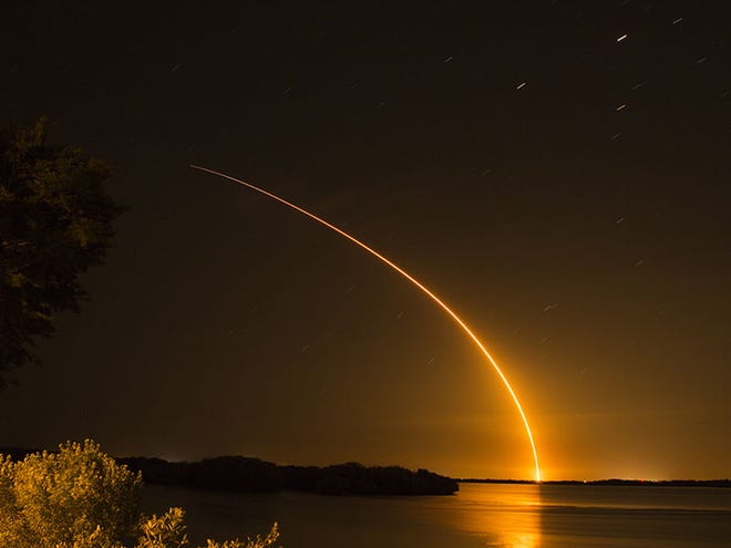 In May 2016, Jesse Paquin took an amazing photo of a SpaceX Falcon 9 rocket launch on Friday morning, looking out from Rose Bay in Port Orange, Florida.
